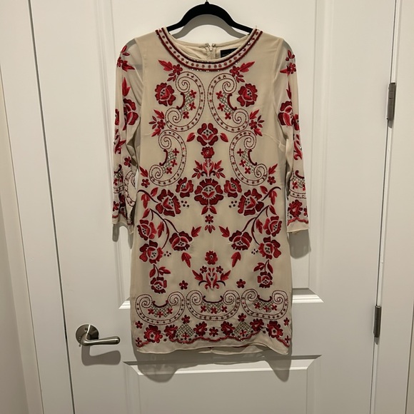 Needle and Thread Dress - Picture 2 of 10